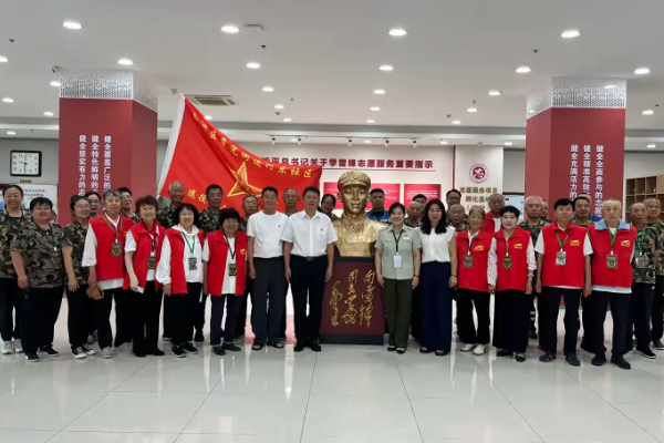 “志愿紅耀八一，情系 *** 可愛的人”——東洲區(qū)章黨街道河?xùn)|社區(qū)慶八一主題活動(dòng)